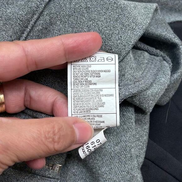 Reebok LA Kings Lightweight Full Zip Hoodie Jacket Gray and Black 2XL Center Ice - Picture 7 of 7